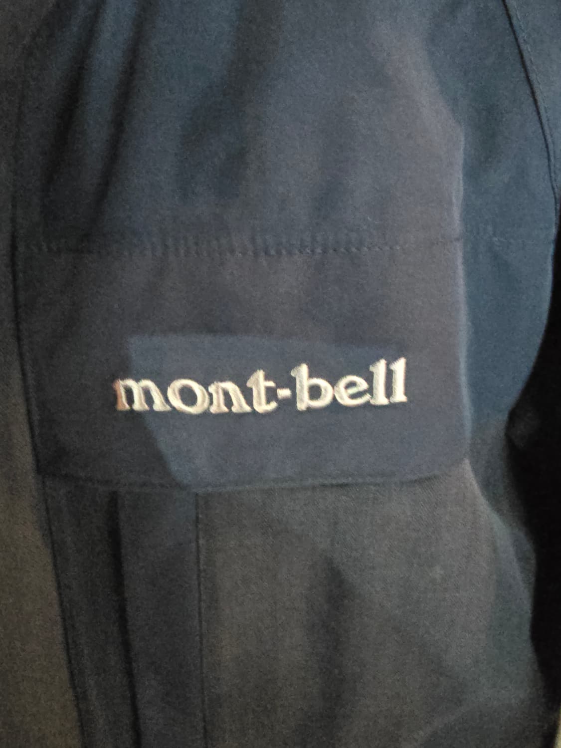 몽벨 라쿤 고어텍스 오리털패딩 상품이미지4