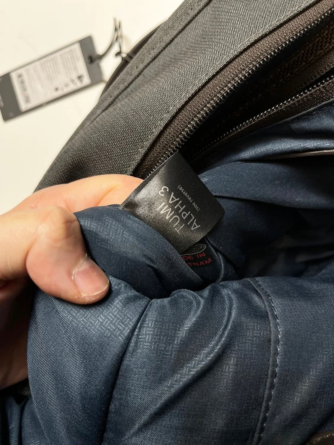 투미 TUMI 알파 3 슬림 디럭스 포트폴리오 크로스백 Q1376 상품이미지10