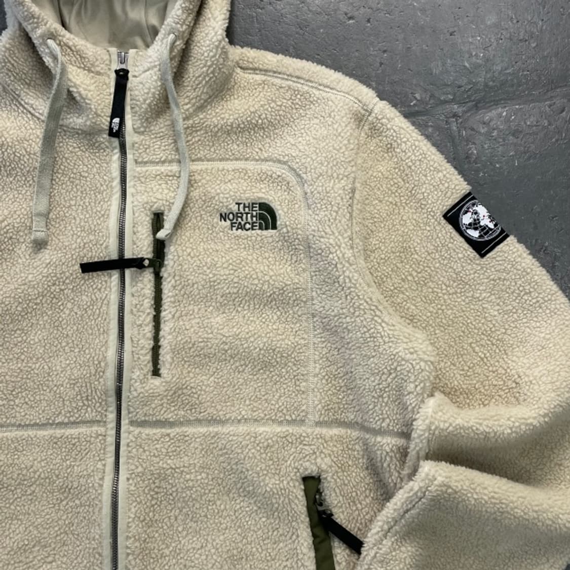 105 노스페이스 뽀글이 후리스 점퍼 상품이미지2