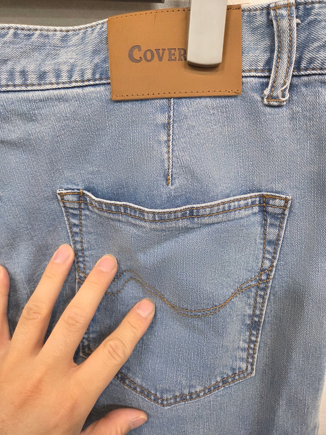 커버낫 핀턱 와이드 연청 데님팬츠 xl 대략 35 36 상품이미지3