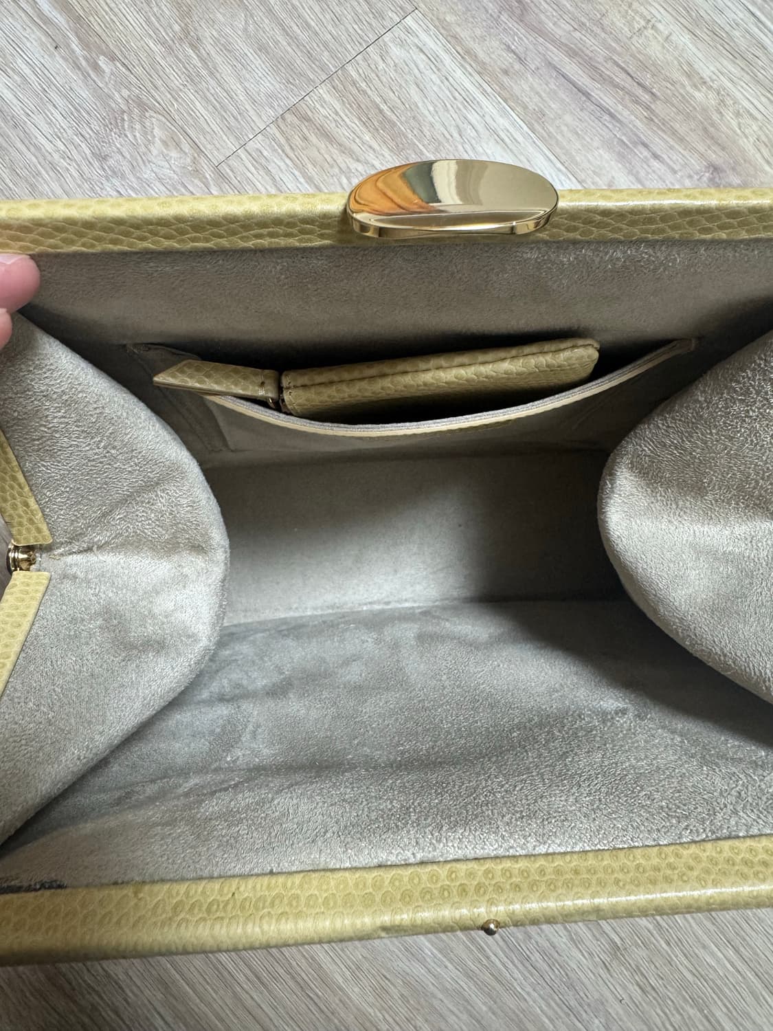 얼바닉30 클래스프백 상품이미지9