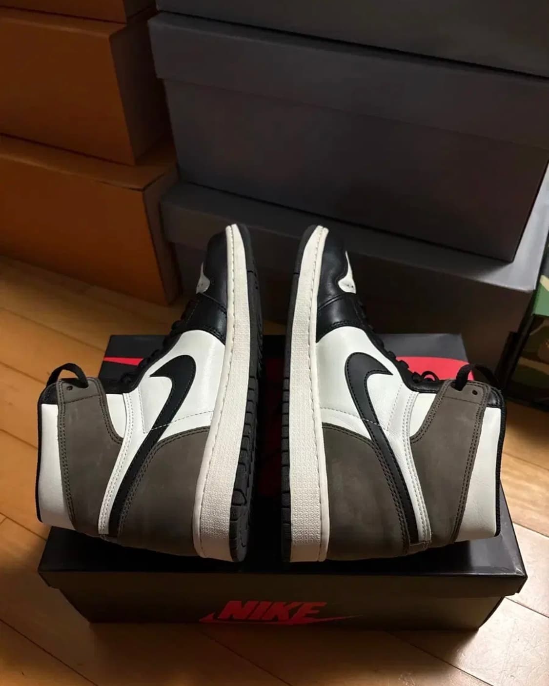 조던 1 다크모카 280 새상품급 상품이미지5