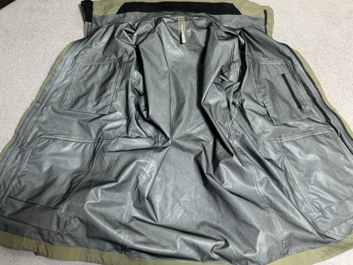 아크테릭스 Veilance 베일런스 필드 자켓 LT 카키 상품이미지4