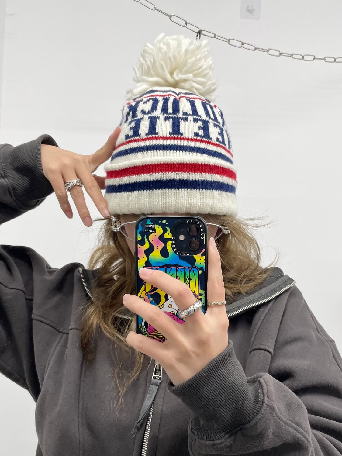 윈터모리 레터링 방울 비니 뉴진스깔 상품이미지2