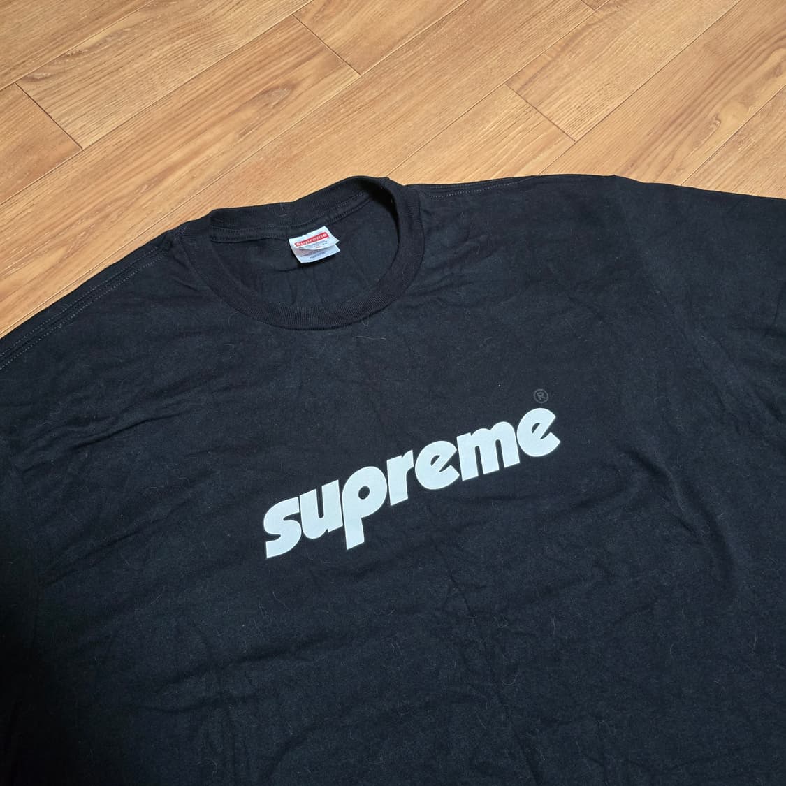 슈프림Supreme24SS  핀 라인 티셔츠 블랙 상품이미지2