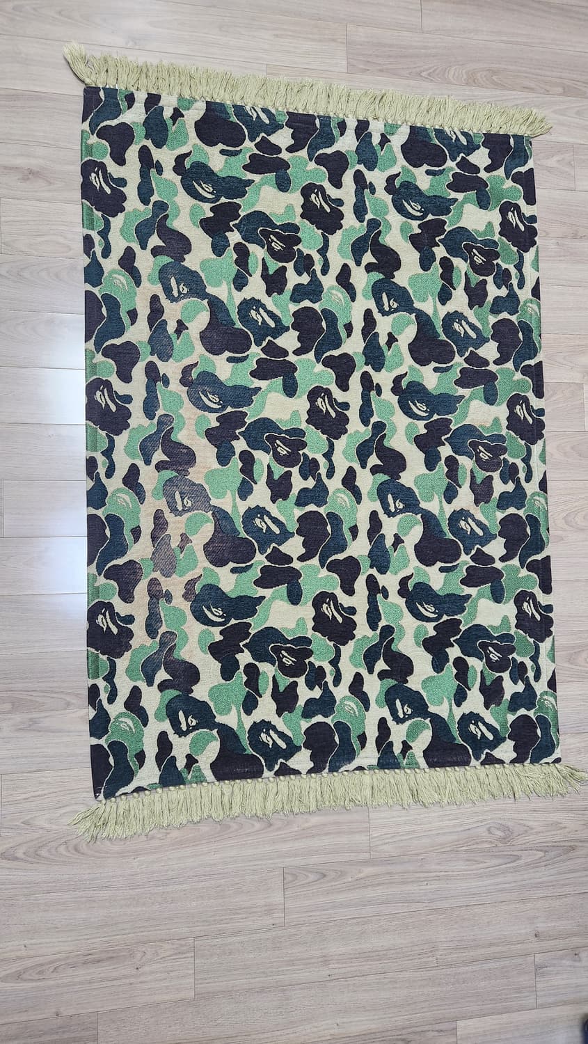 (세탁가능)베이프 ABC CAMO RUG M 카모 러그 카페트135x90 상품이미지2