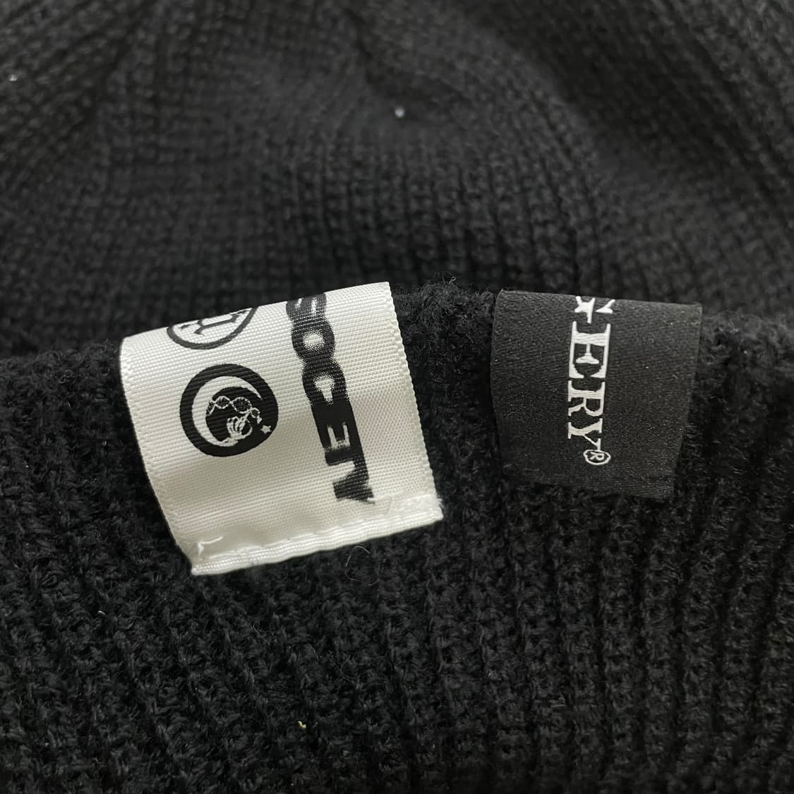 써저리 x 언본소사이어티 비니 상품이미지5