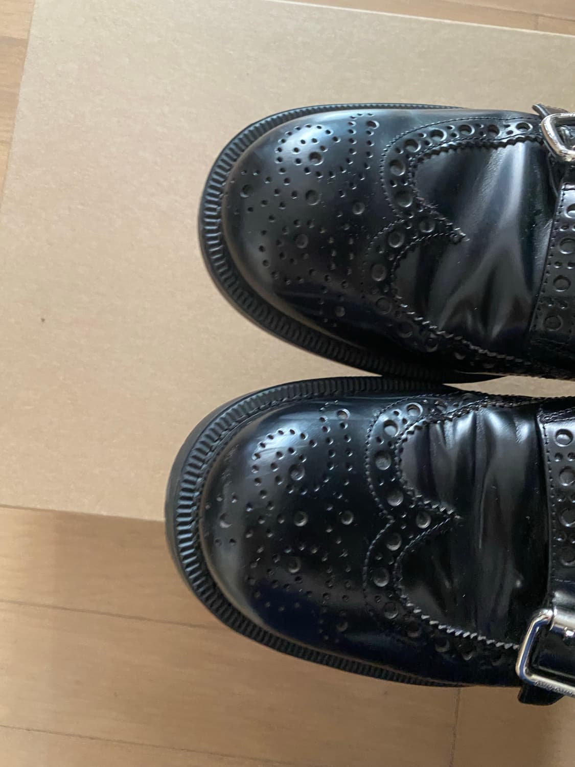 미우미우 처치스 몽크 브로그 블랙 상품이미지7