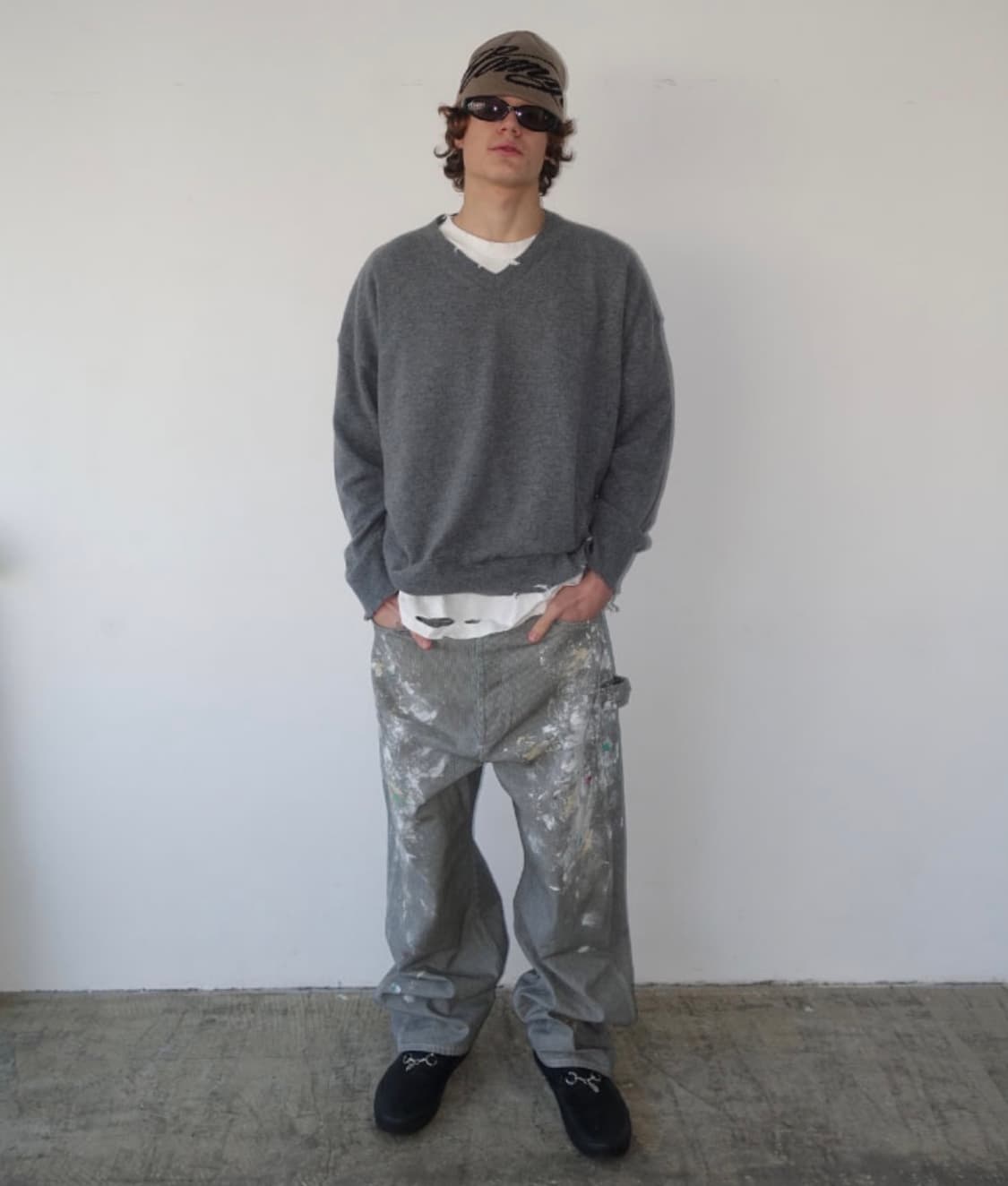 Hommless DISTRESSED V-NECK KNIT 1 상품이미지1