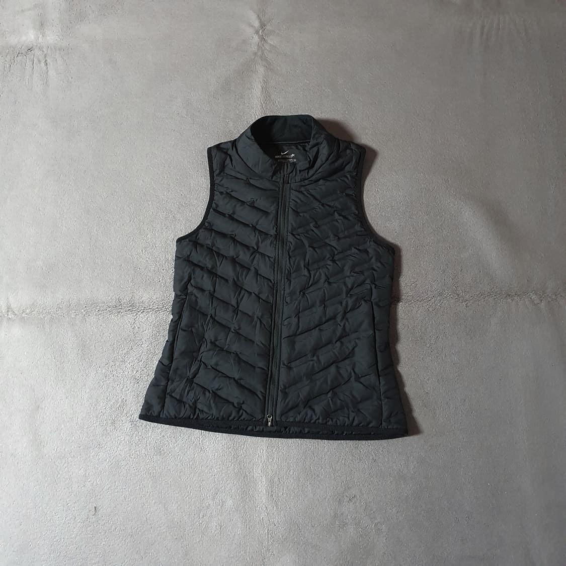 나이키 여성 에어로로프트 리펠 베스트 조끼 M 상품이미지3