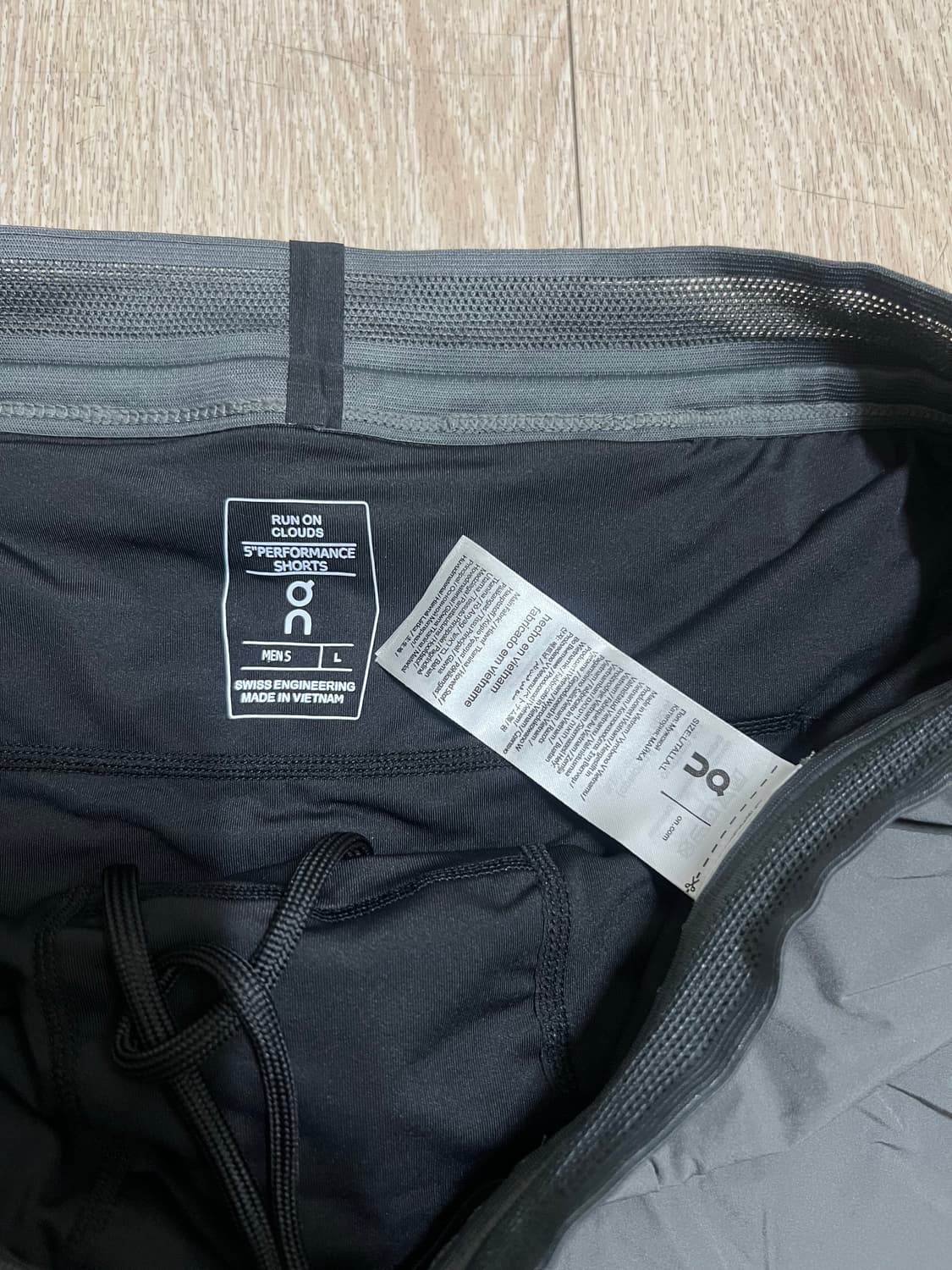 온러닝 5인치 퍼포먼스 러닝팬츠 쇼츠 L 상품이미지3