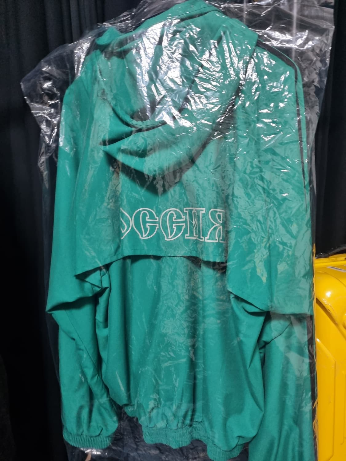 아디다스 × 고샤 루브친스키 우븐자켓 그린 m사이즈 상품이미지2