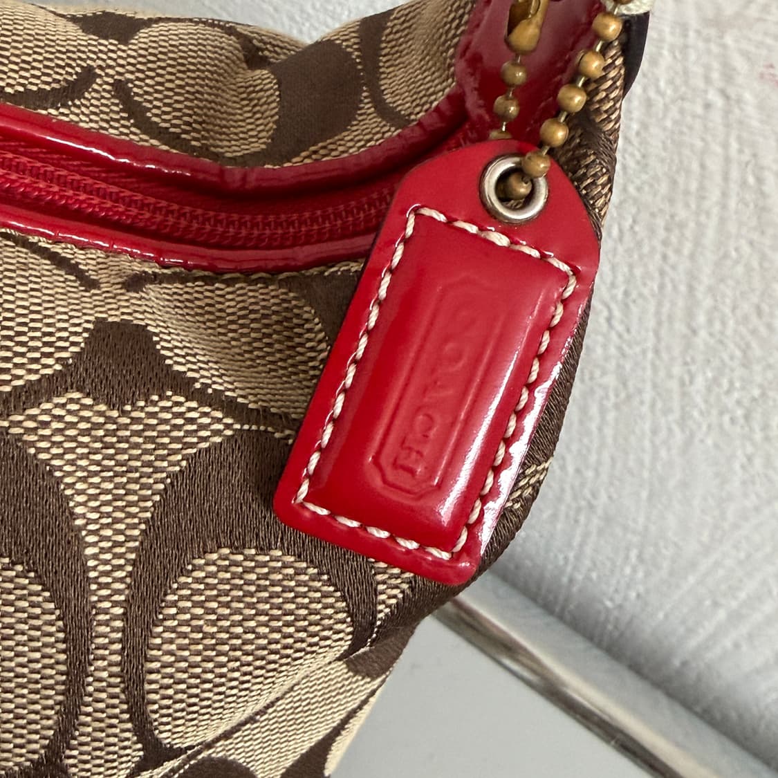 Coach signature flower mini bag 상품이미지4