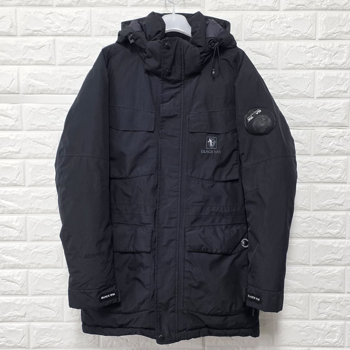 택포// 블랙야크 고어텍스 다운 패딩 90 상품이미지1