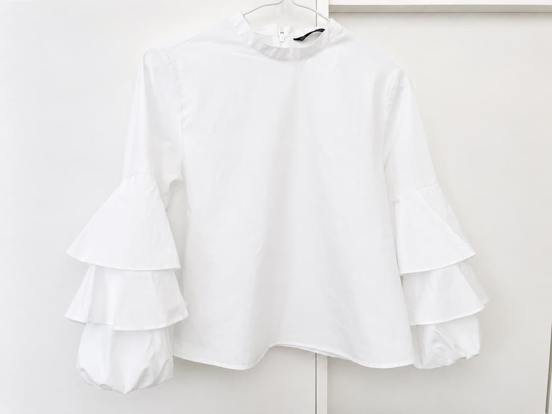 자라 벌룬 슬리브 블라우스 상품이미지1
