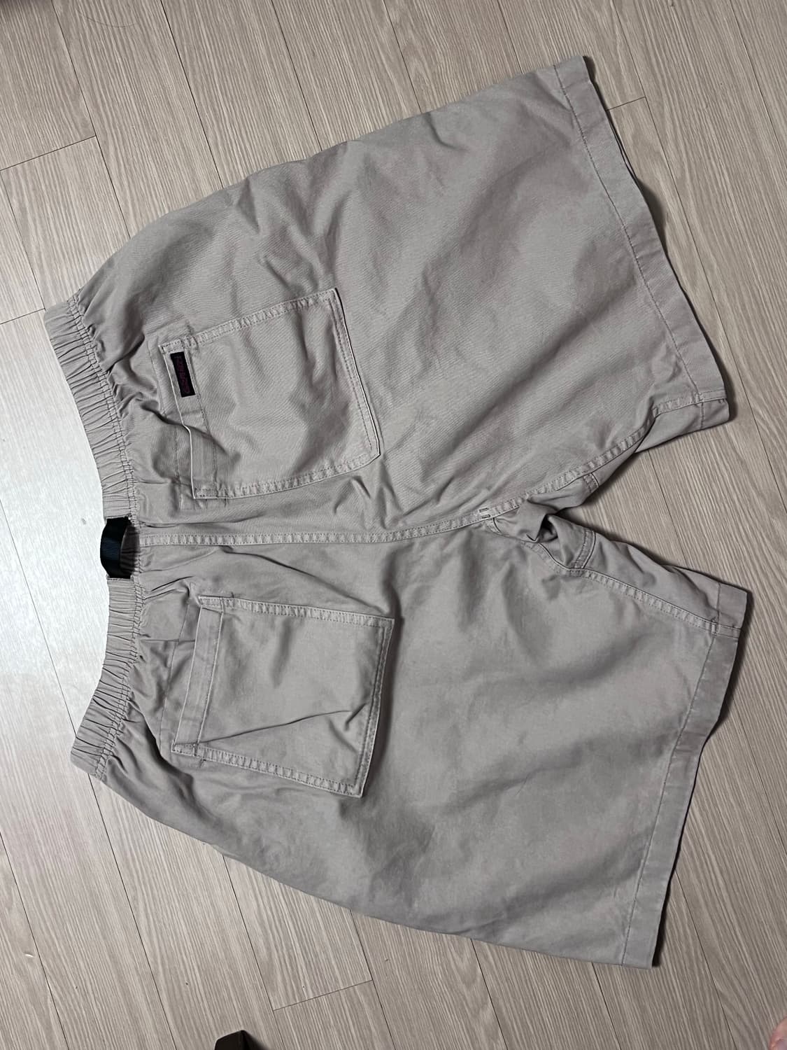 그라미치 루즈 쇼츠 반바지 Taupe색상 2XL(웜그레이) 상품이미지2