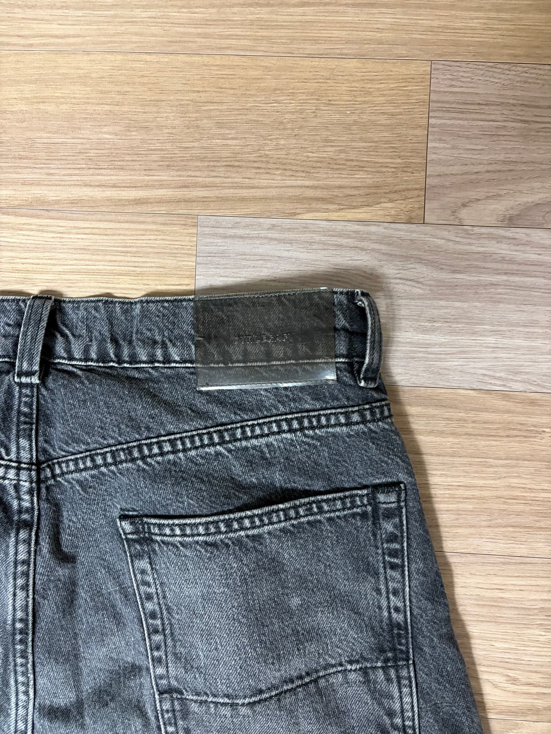 29) 아워레가시 써드컷 슈메틀링 패치 데님 상품이미지5