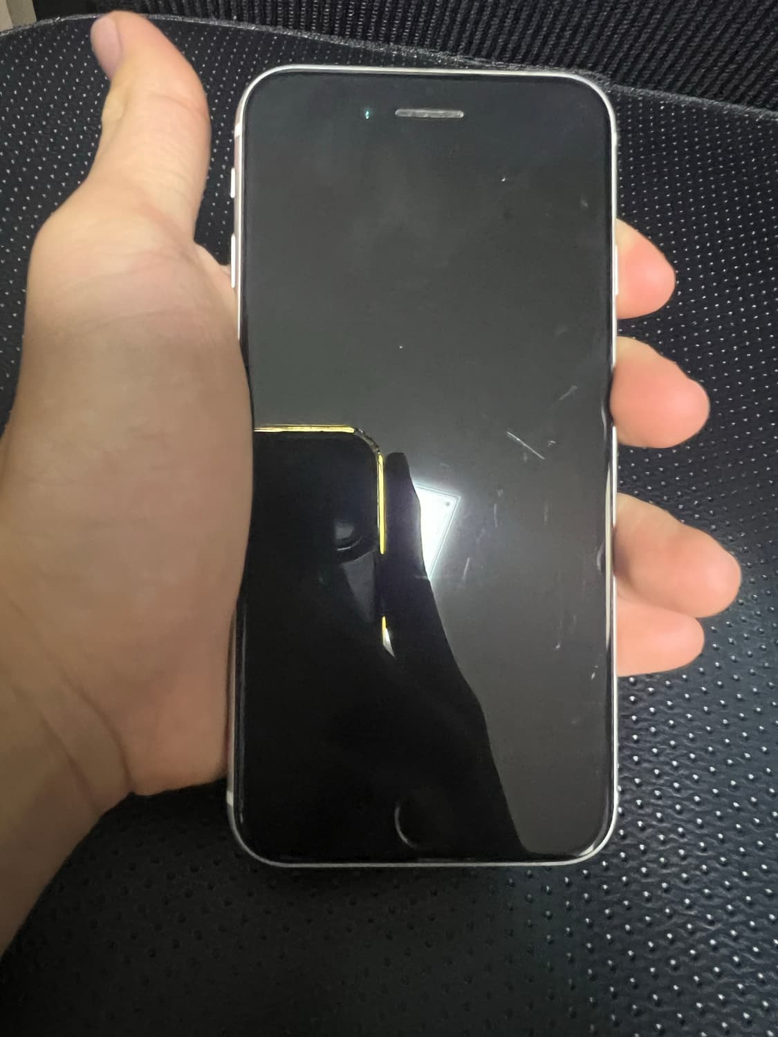 아이폰 se2 화이트 상품이미지1