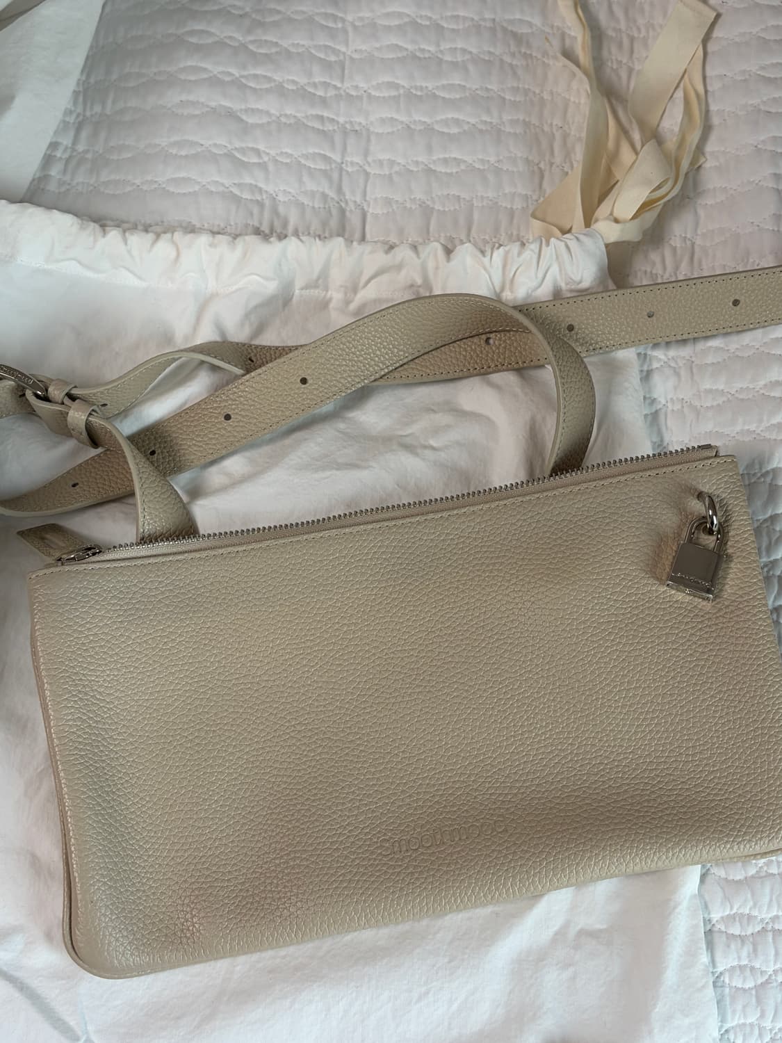 스무드무드 솔백 라이트베이지 상품이미지1