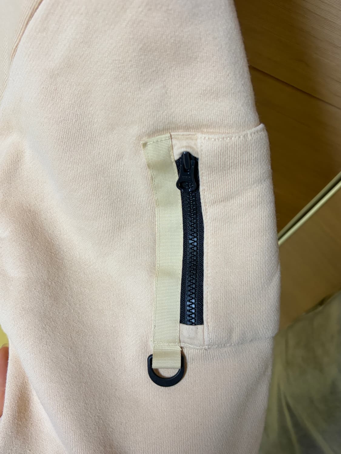 아디다스 베이지 맨투맨 티셔츠 상품이미지5