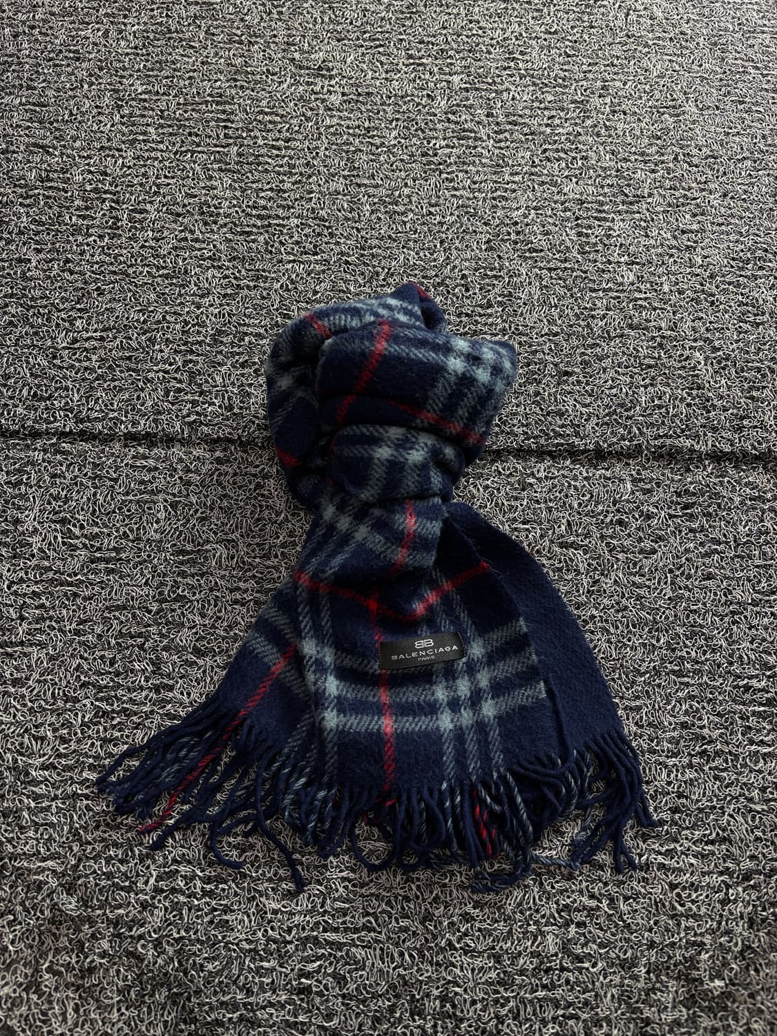 90s 발렌시아가 클래식 체크 패턴 머플러 3120 상품이미지2