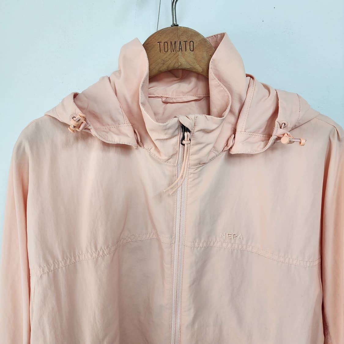 네파 핑크색 바람막이 후드 자켓 상품이미지2