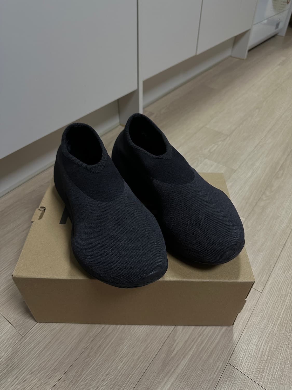 이지 니트러너 오닉스 (US10) 상품이미지1