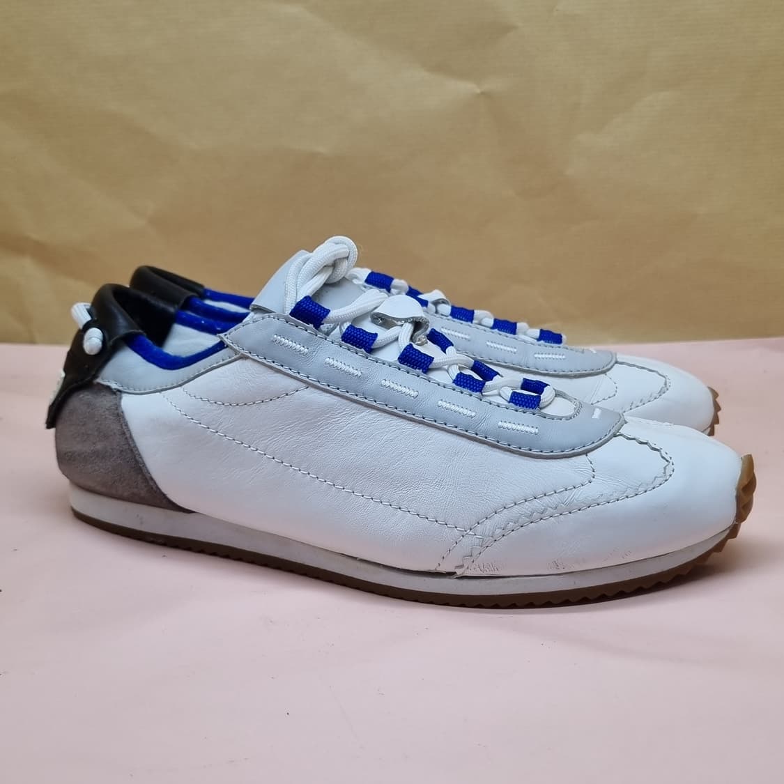 슈콤마보니 여성스니커즈245 상품이미지1