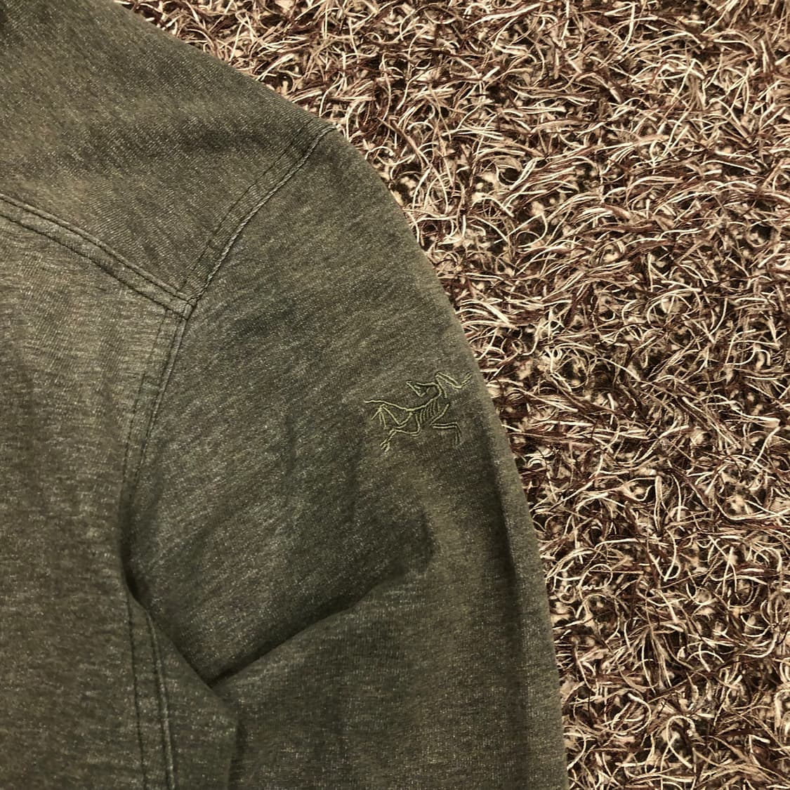 아크테릭스 캡티브 폴로 롱슬리브 상품이미지3