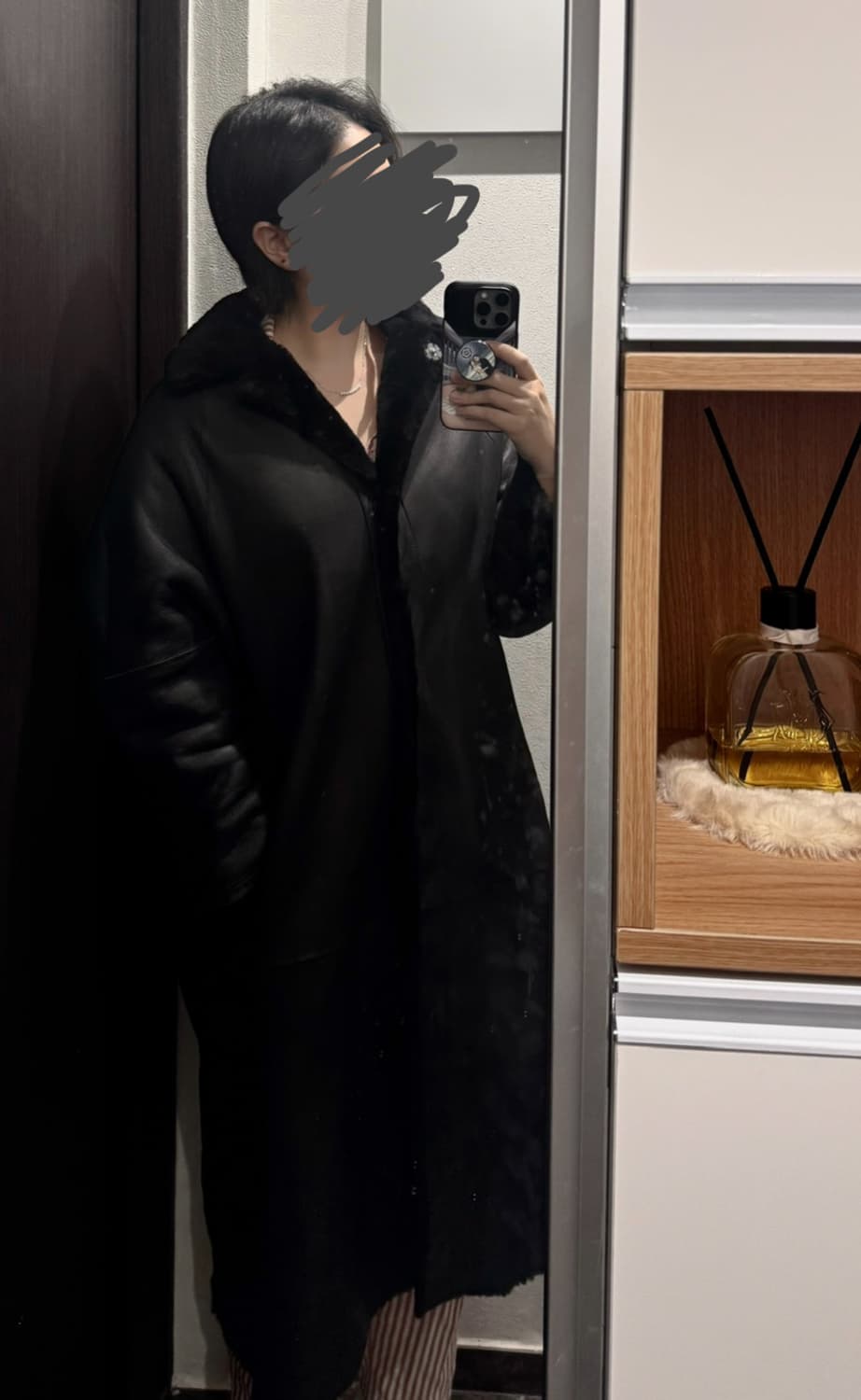 칼라거펠트 누벅 리버시블 스페인 양털 무스탕 상품이미지6