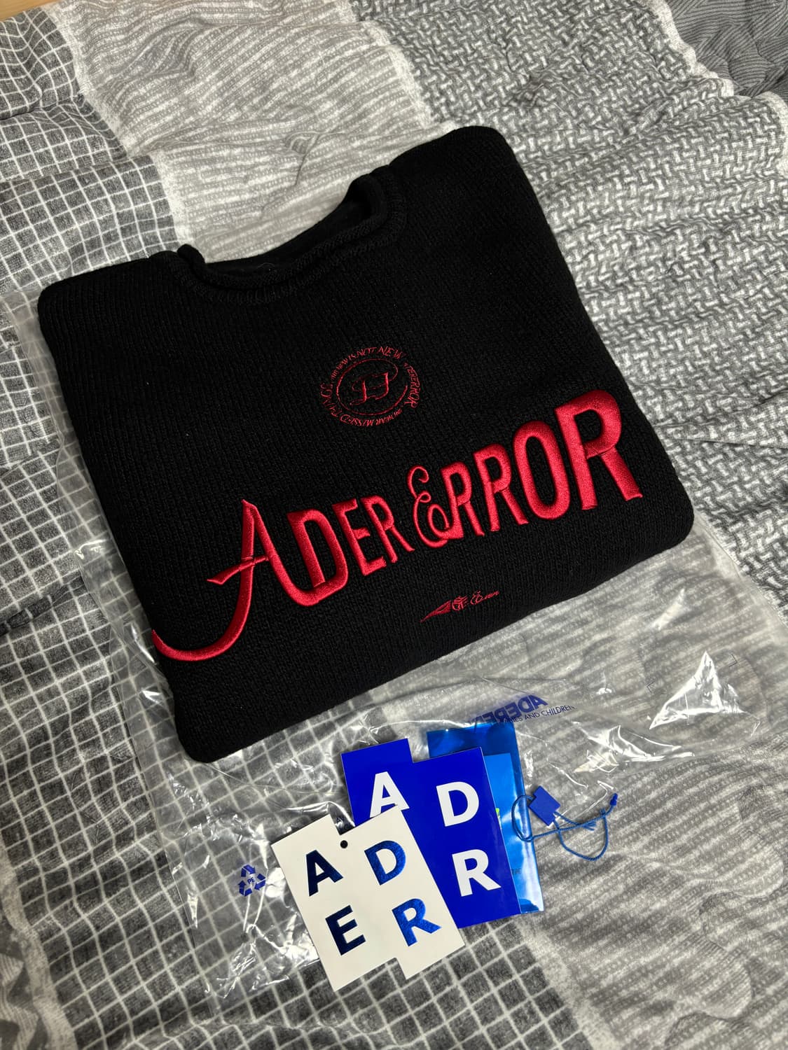 아더에러 베리프 니트 느와르 a1 새상품 상품이미지2