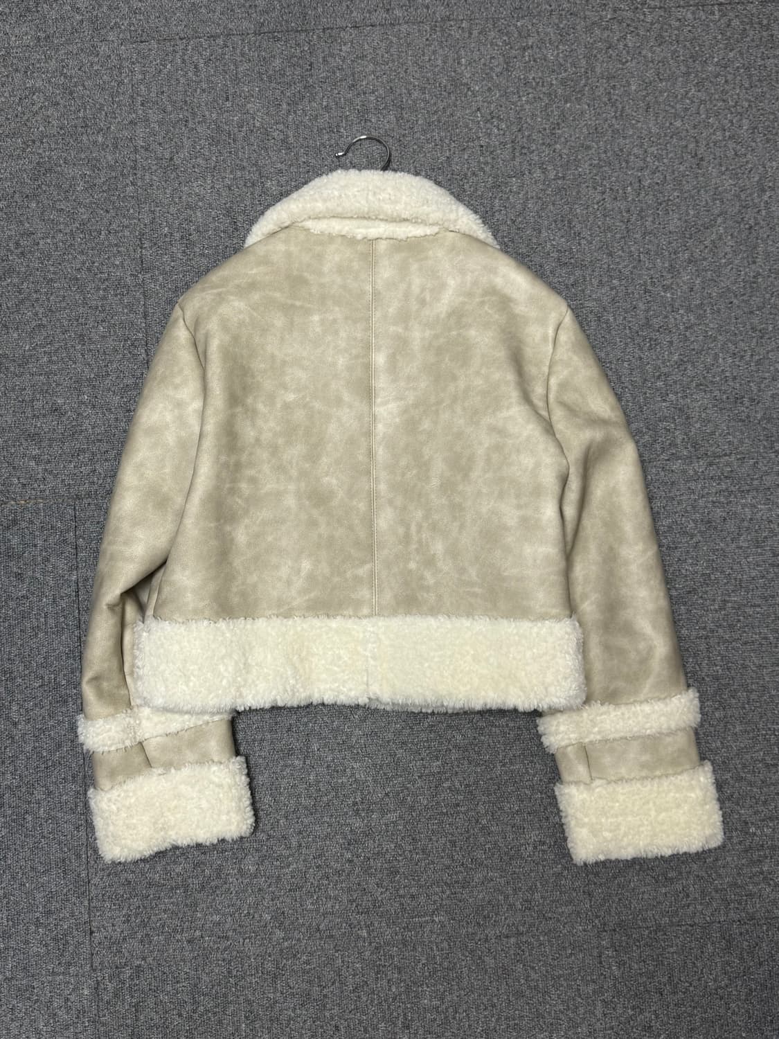 마가린핑거스 크롭 무스탕 상품이미지2