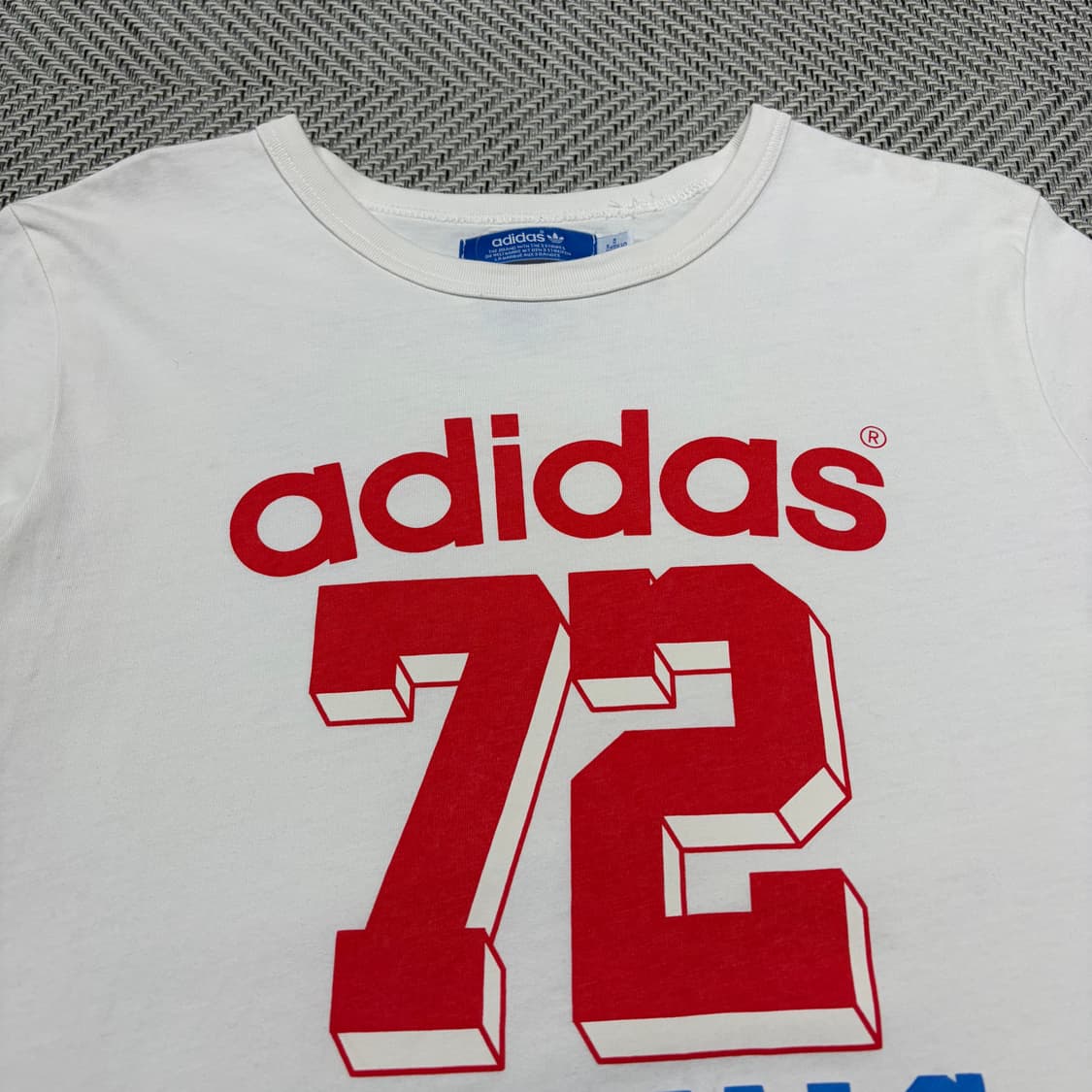 (105)아디다스 오리지날 로고반팔티 상품이미지3