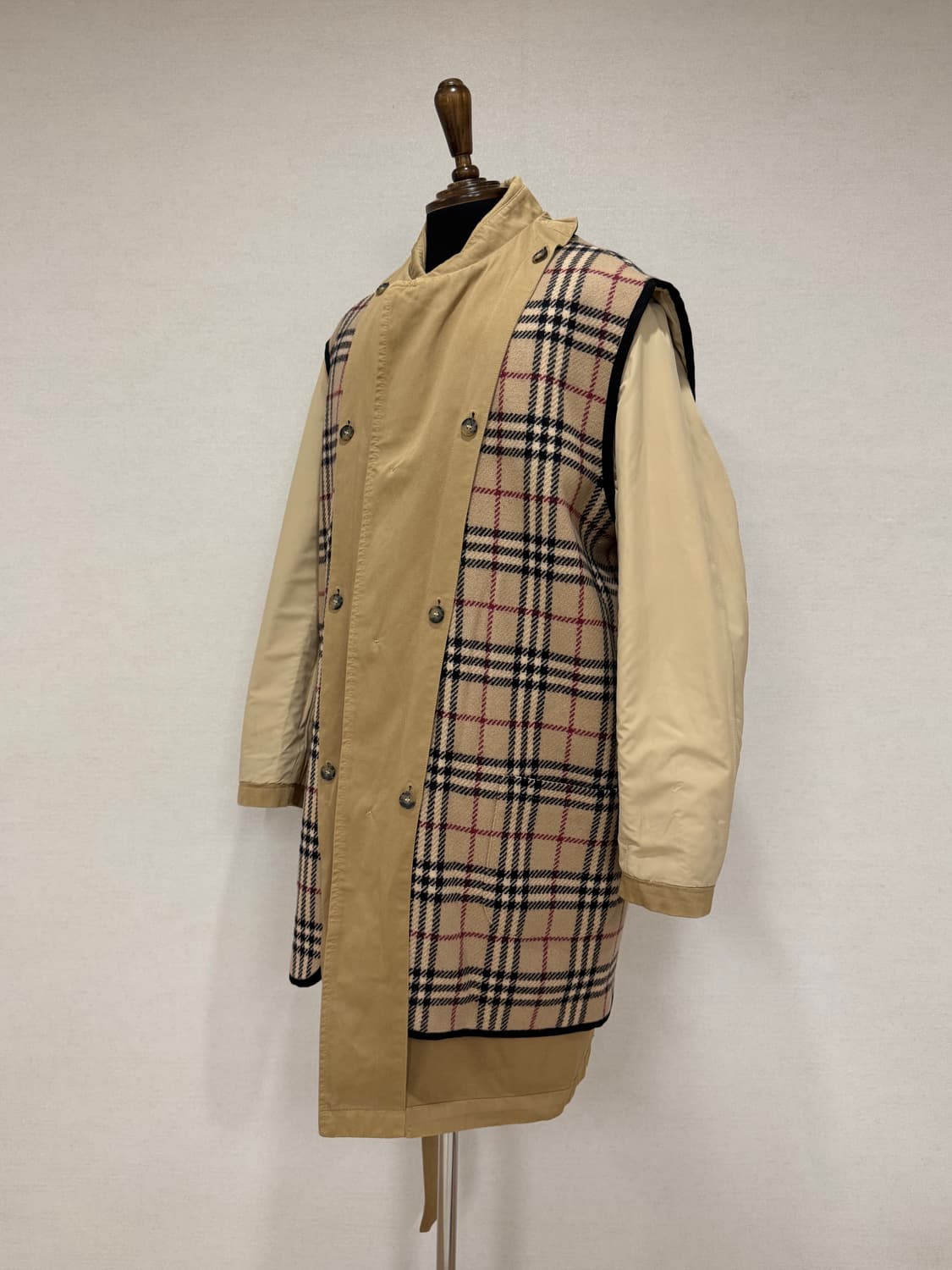 Burberry 클래식 트렌치 코트 (탈착 라이너 포함) 상품이미지8