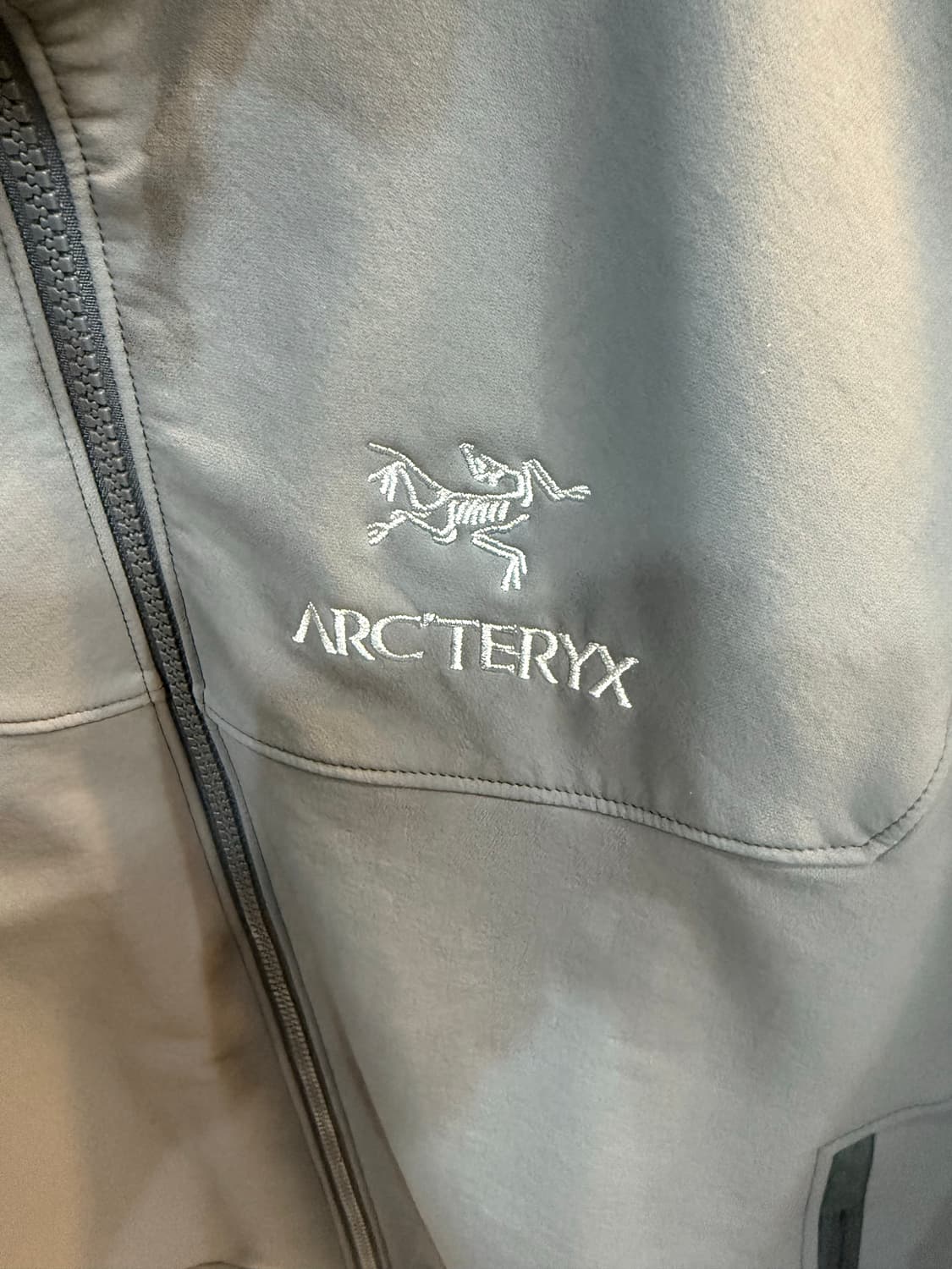 95-100 정품 아크테릭스 감마 LT 집업 팝니다 상품이미지5