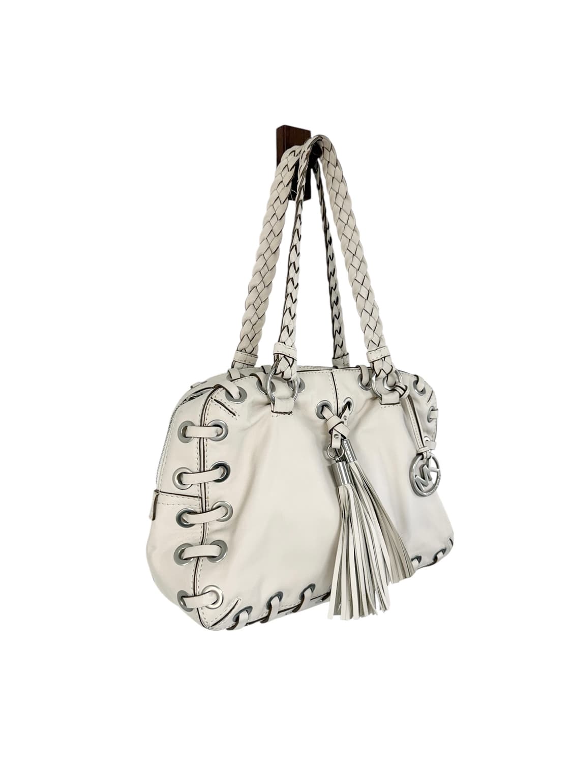 마이클코어스 화이트 가죽 숄더백 상품이미지2