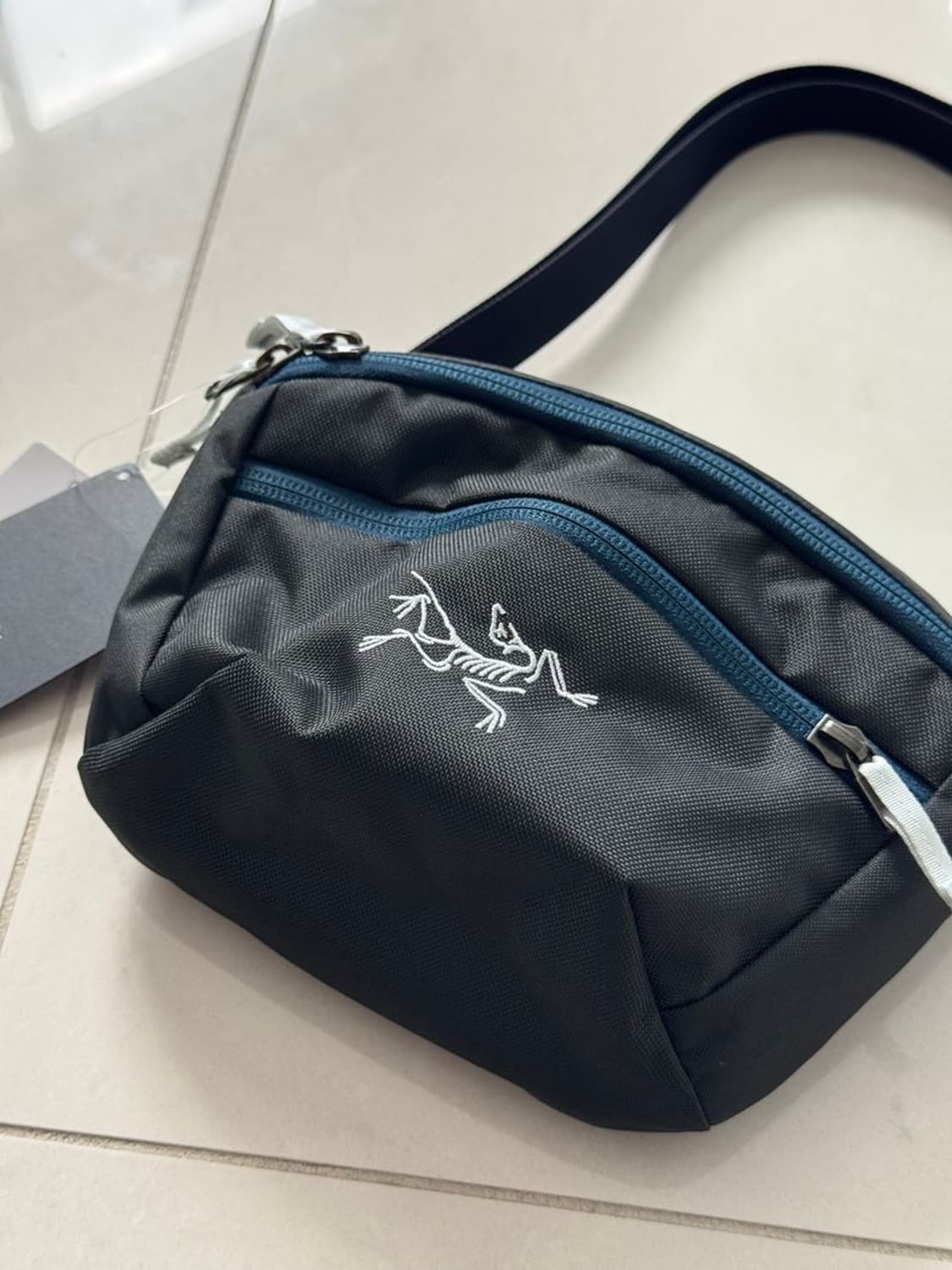 MANTIS SHOULDER BAG 맨티스 숄더백 상품이미지2