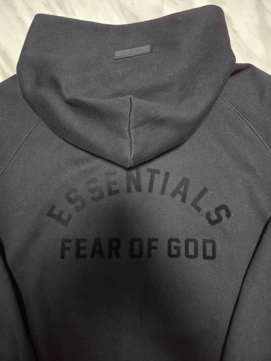 피오갓에센셜 블랙 후드집업 상품이미지1