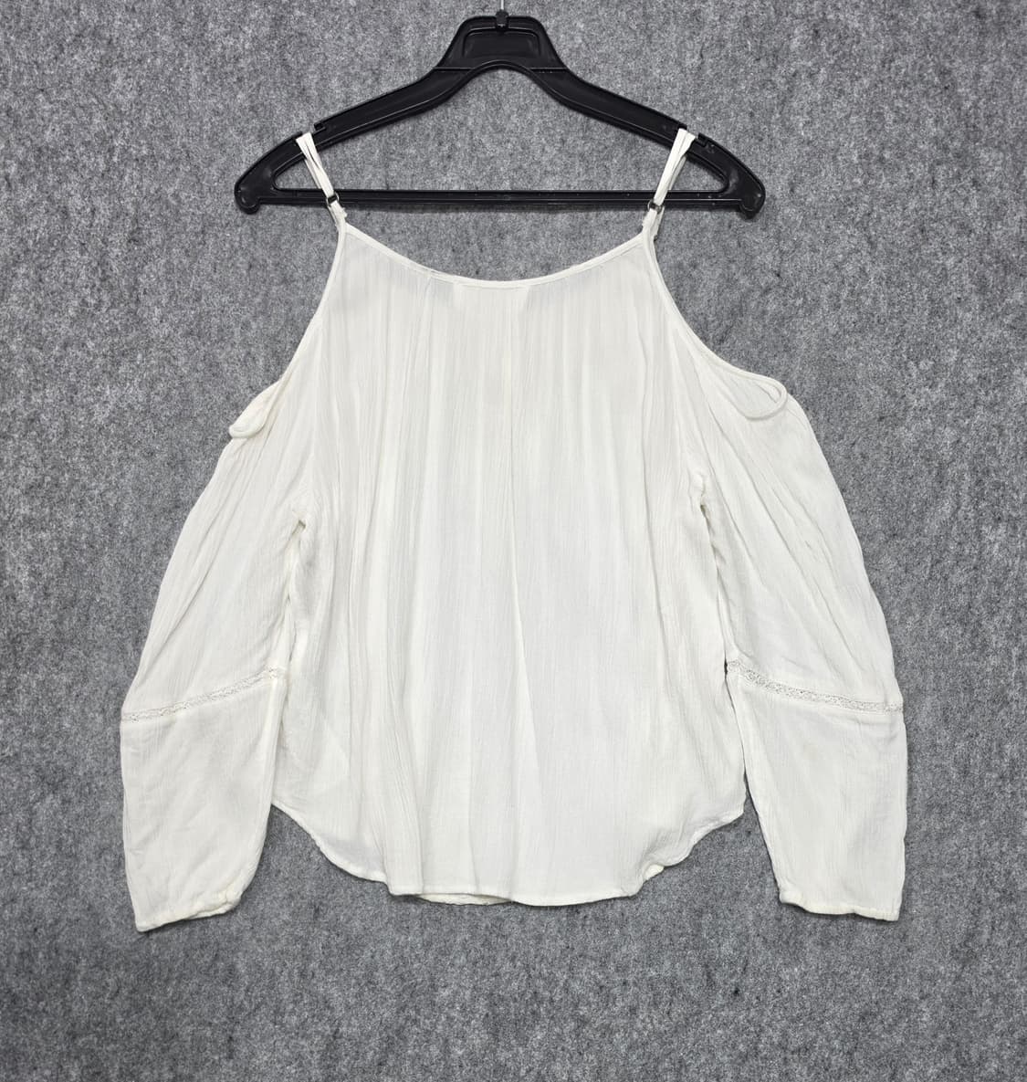 아베크롬비 앤 피치 모리걸 레이스 버튼 오프숄더 콜드숄더 탑 XS 상품이미지2