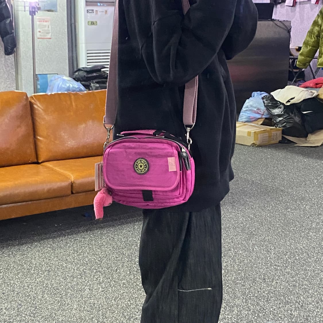 키플링 핑크 크로스백 B3307 상품이미지1