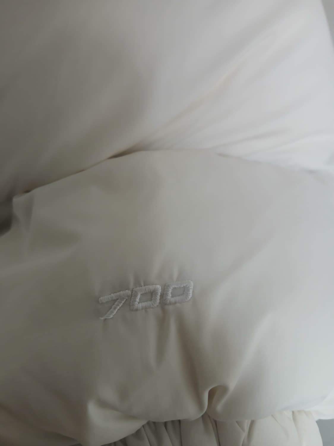 노스페이스 눕시 700 화이트 XL 상품이미지2