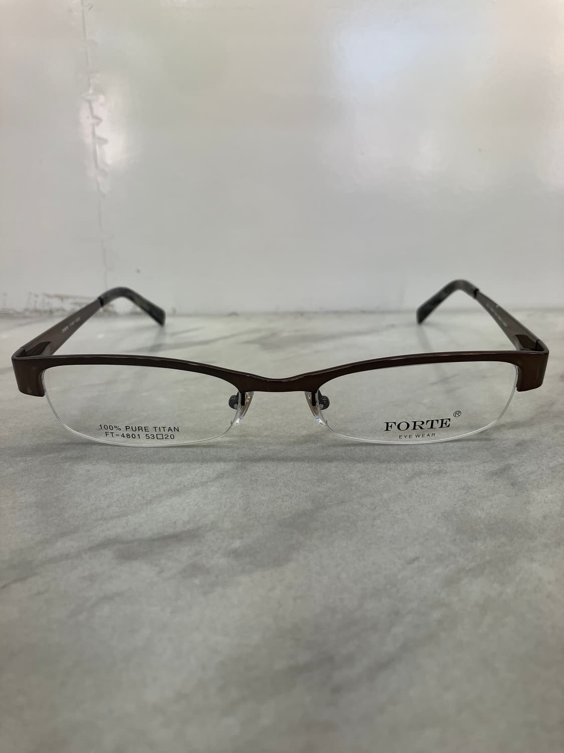 포르테 FORTE 유광 브론즈 스퀘어 반무테 안경 상품이미지6