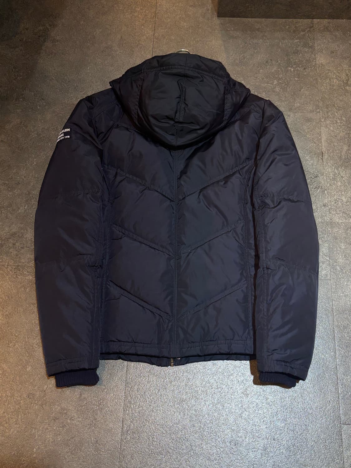 CK 캘빈클라인 패딩 XL사이즈 상품이미지3