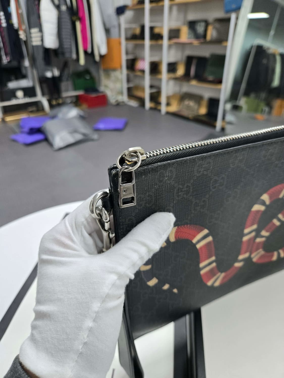 [A급컨디션] 구찌 킹스네이크 클러치백 상품이미지5