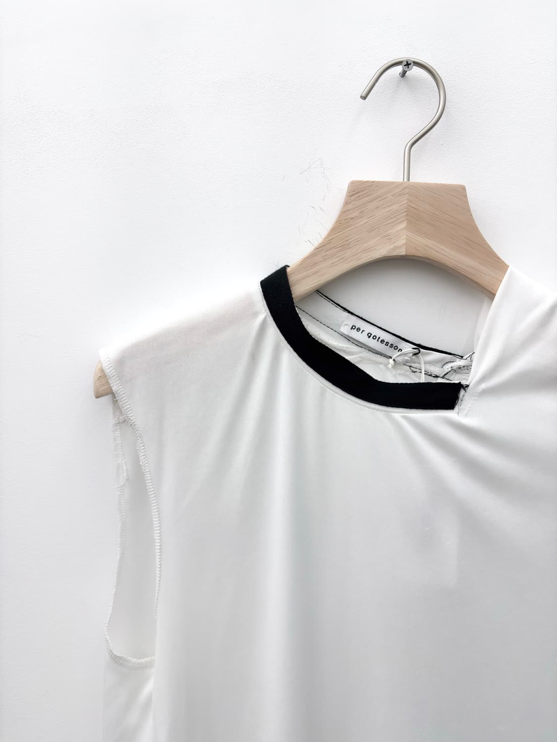DRAPE BACK DOUBLE LAYER JERSEY VEST 상품이미지2