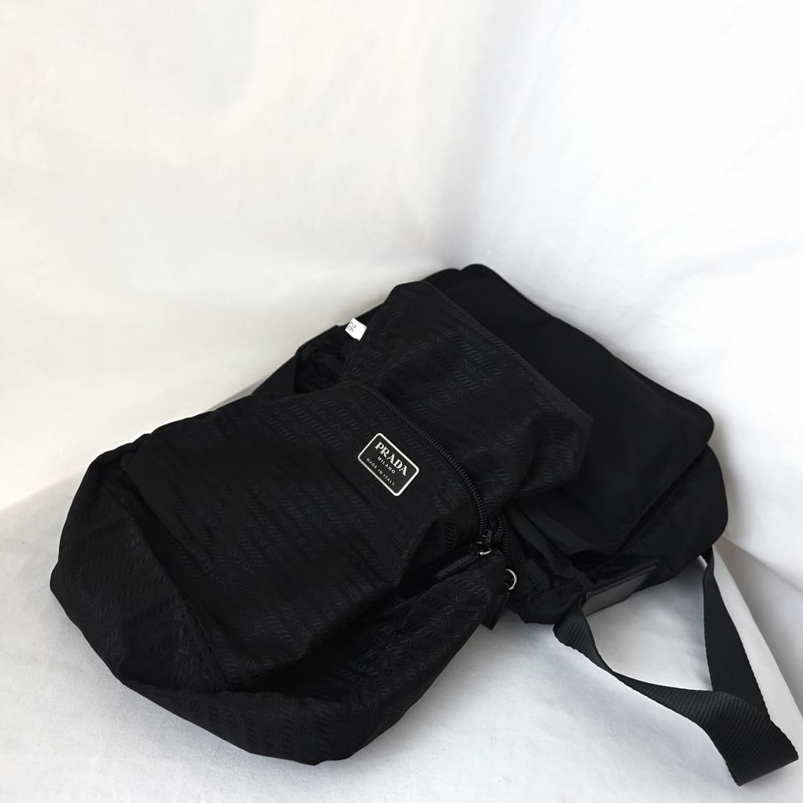 [정품 PRADA] 프라다 포코노 나일론 크로스백 주우재백 남녀공용 상품이미지8