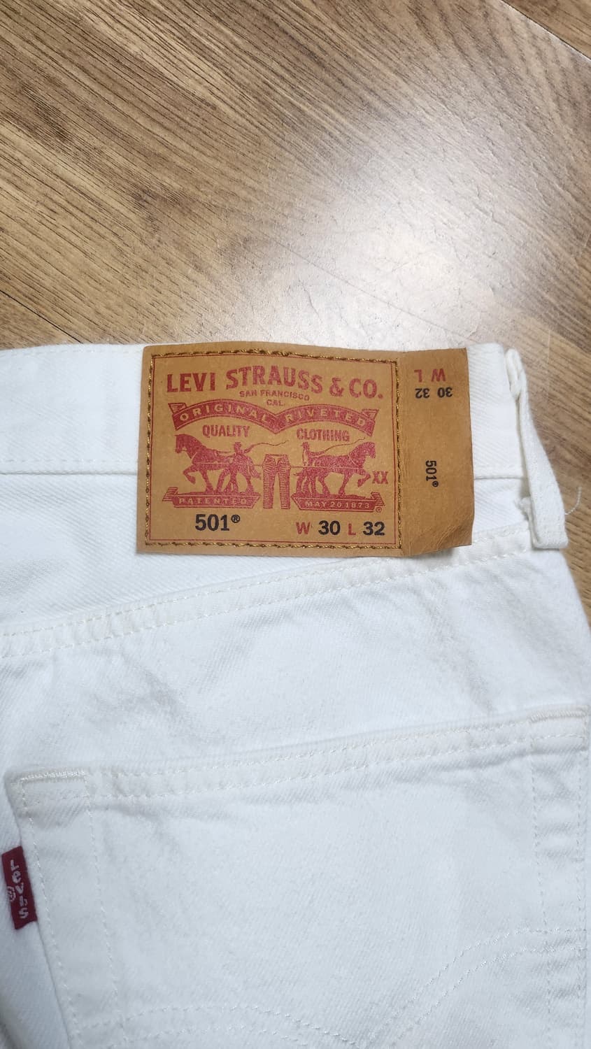 리바이스 501 화이트 데님 상품이미지3