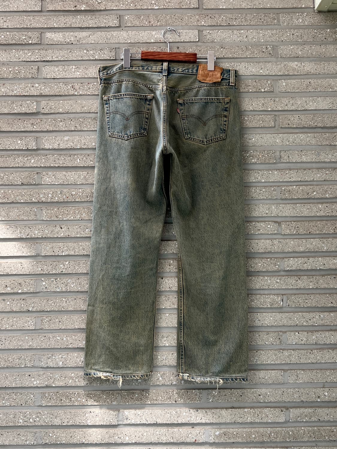 [36]90's 리바이스 501 USA Made 샌드스톤 워싱 데님 팬츠 상품이미지2