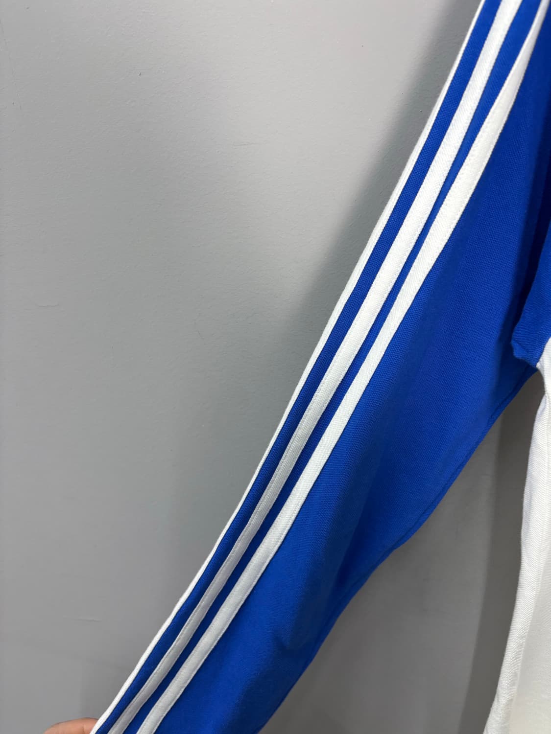 아디다스 스트라이프 나그랑 롱 슬리브 A2981 상품이미지4