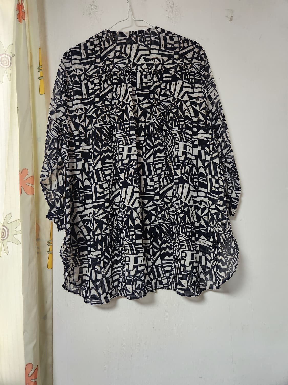 지센 민소매티와 쉬폰블라우스 세트105 상품이미지2